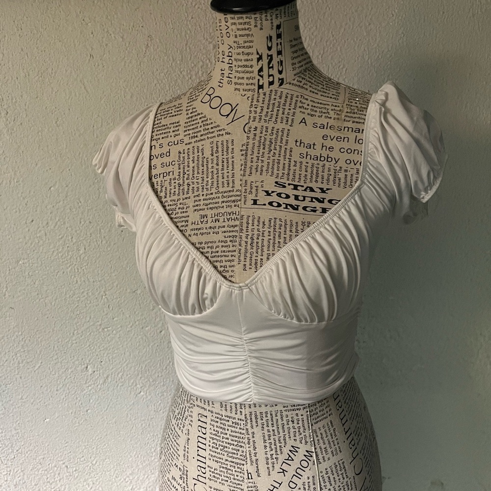 Tic Toc White Ruched Women's Top